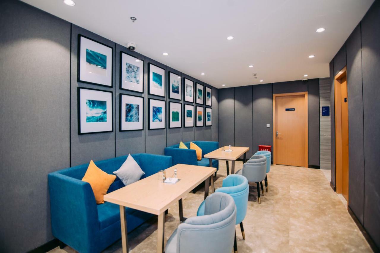 Kyriad Marvelous Hotel Shanghai Jiading Baolong Plaza Branch Екстер'єр фото